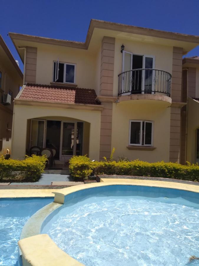 Lotus Villa, Residences Le Chaumet, Pereybere Bain Boeuf Bagian luar foto